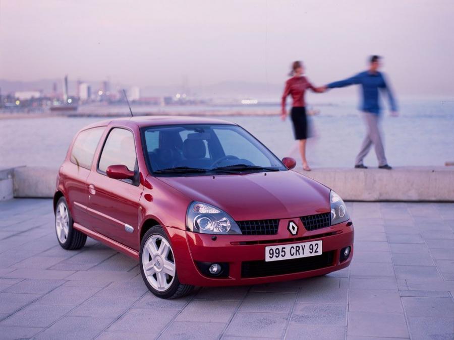  Renault Clio Sport 2002 года  (фото 76 из 76)